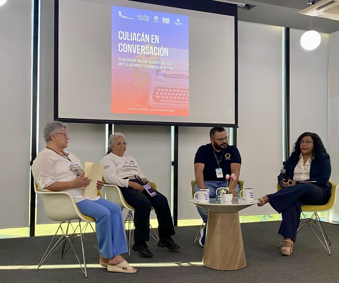 InstitutodePro's tweet photo. Personal del #InstitutoDeProtecciónSinaloa estuvo presente en el conversatorio “Culiacán en conversación”, organizado por @EspejoRevista, en el que se abordó el tema: “Desaparición forzada: desafíos bioéticos ante la ausencia y la búsqueda de justicia”. https://t.co/XwZpUWdBIh