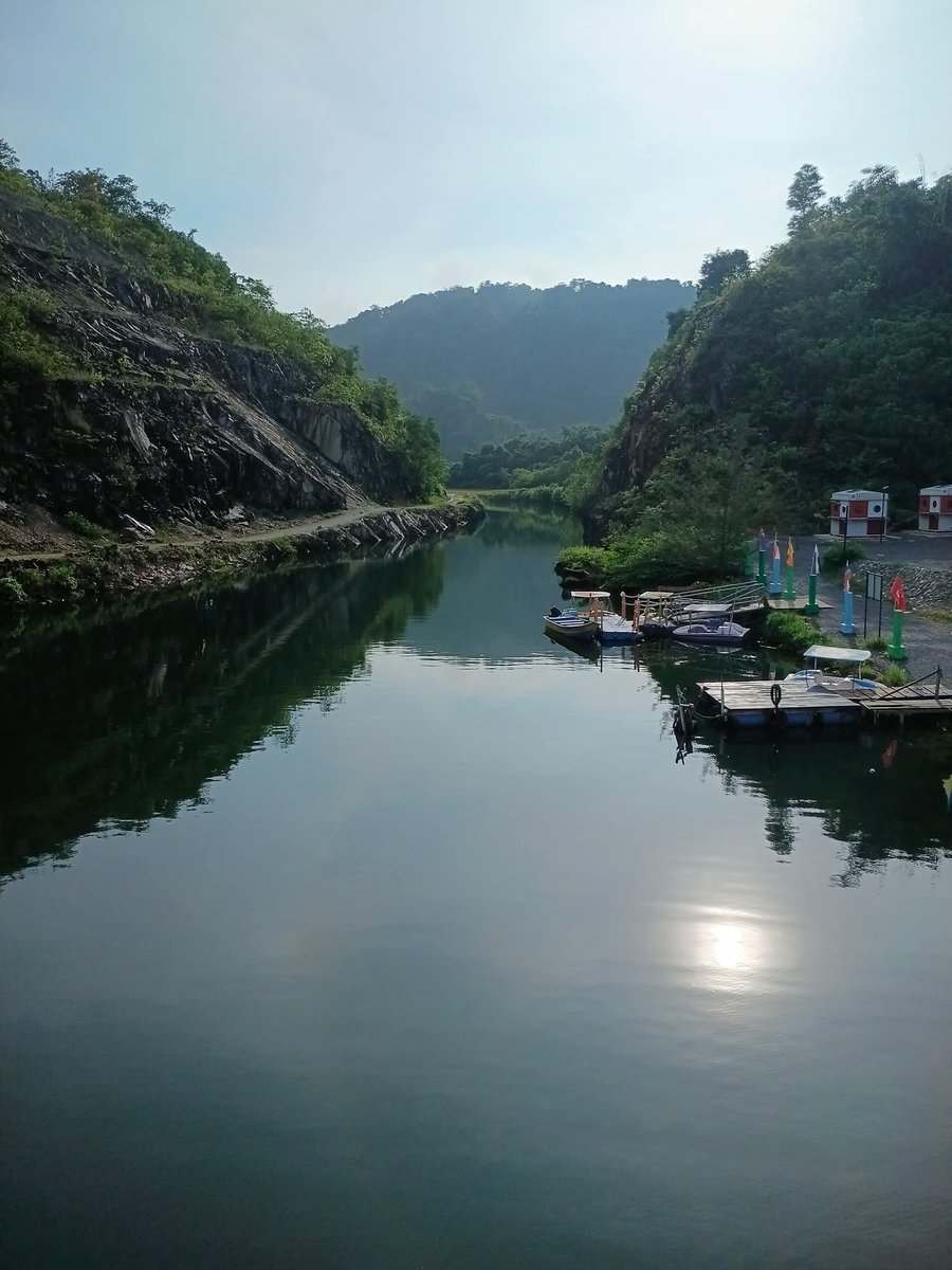 PerlisPermai's tweet photo. SALAM PERLIS

7 Oktober 2026 | 25 Rabiulakhir 1448H

Selamat Pagi | Panorama Pagi @ Kampung Wai, Kuala Perlis

Kredit 📸 : Saniah Asmawi

#PerlisPermai #SelamatPagi #SalamPerlis #VisitPerlis #TahunMelawatPerlis Perlis💛💙 Malaysia🇲🇾 https://t.co/toLTnOSQKW