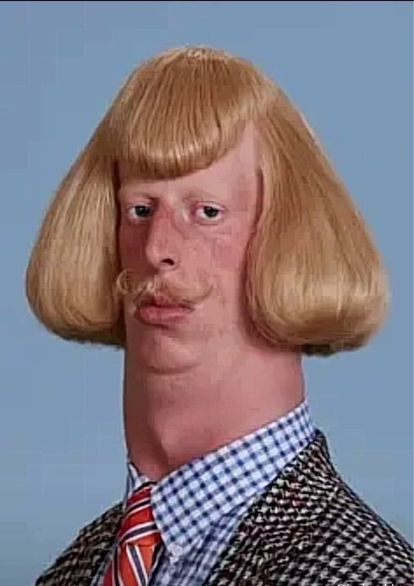 Colinclean2 tweet picture