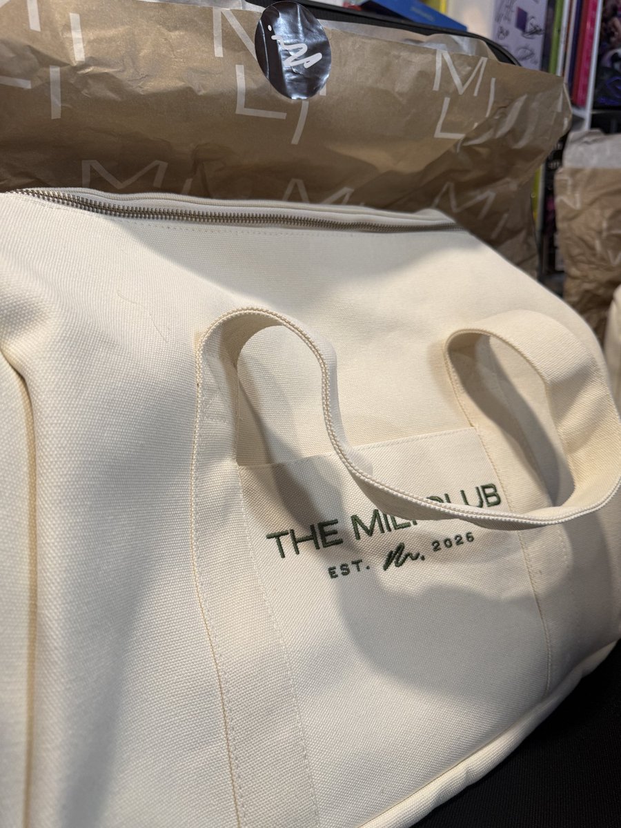 KtwinzReact's tweet photo. What a surprise!!! Maraming Salamat!!! We’ve been YAPPING about this bag since it launched! So glad to have them! @miliclubofc 

 #MILI #TheMILIClub #FirstForm https://t.co/MqUQF2UNSF