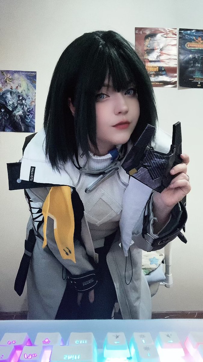 OhMyBunnnyCos's tweet photo. Fiz a Endmin e eu acho que gostei do resultado ♡  #endministrator #endminb #arknightsendfield #endministratorb https://t.co/dsouoE2dDA