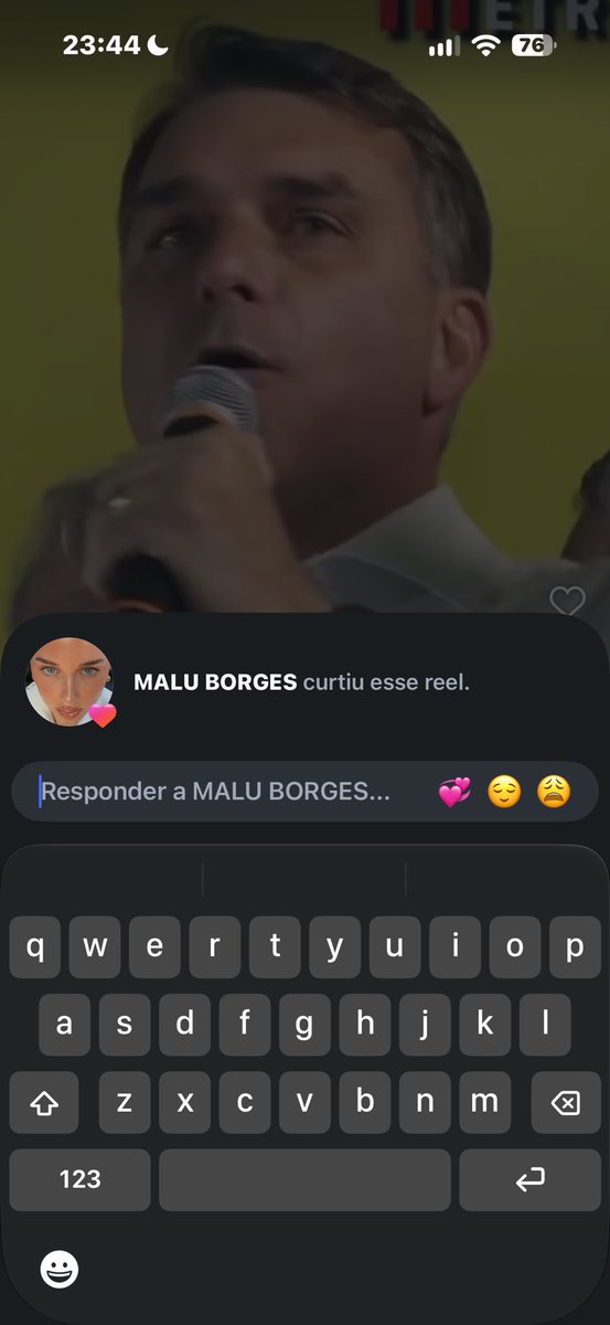 carozetepivete's tweet photo. mentira que a isentona da malu borges curtiu um post criticando o flavio https://t.co/4d4ErZrNkL