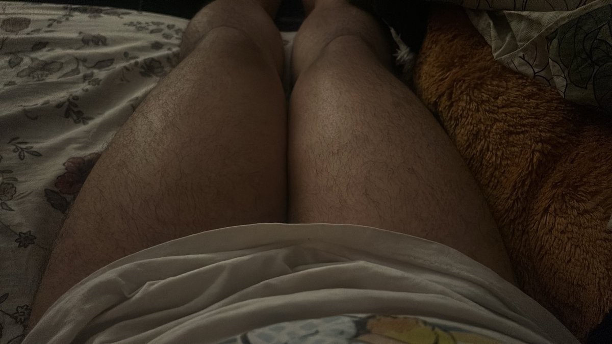 youstupidd0g's tweet photo. No ass tonight but you get my hairy ass thighs instead :3 https://t.co/5j9HzE1lBJ