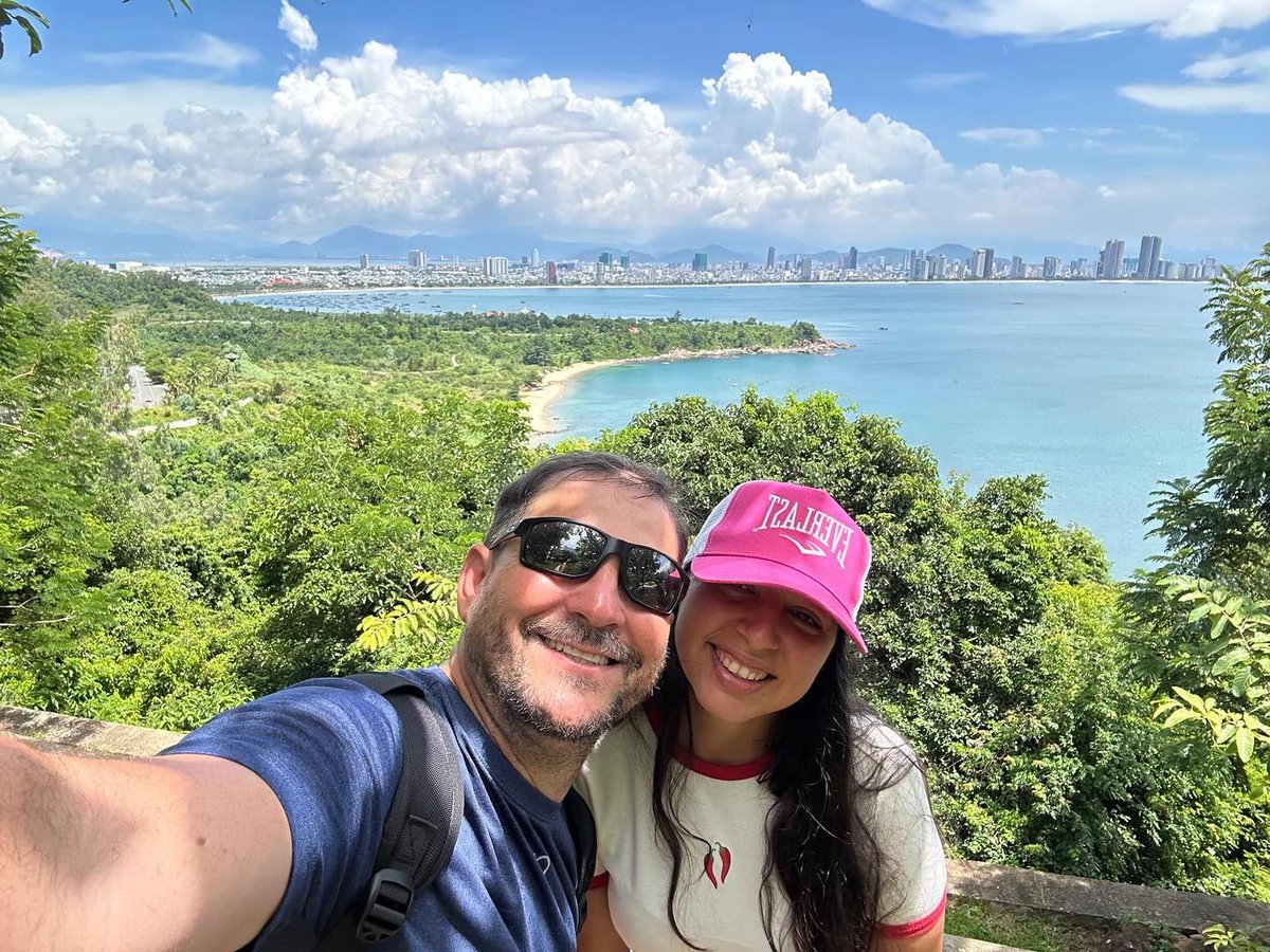JoorRap7's tweet photo. No Vietnã, você encontrará lugares lindos, cheios de energia positiva e pessoas carismáticas, receptivas e sempre prontas para ajudar. Um destino que vai te surpreender. https://t.co/ttKo8R7GF1