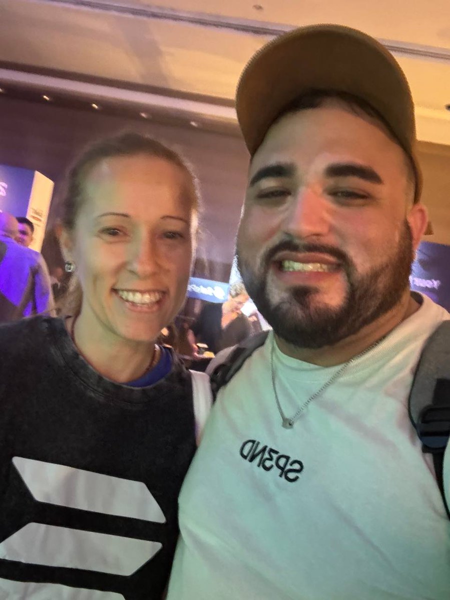 BilyanaChristov's tweet photo. Met @jpsychedelic369 from @SP3NDdotshop at the summit yesterday.
Great builder, great human. The kind of founder you talk to for 10 minutes and walk away with your head buzzing.
SP3ND lets you buy anything online with stables on Solana. Sounds simple, but it's one of the most useful things being built right now. Every time crypto can actually be spent in real life, it unlocks so much more around it.
And they're just getting started. I already have so many ideas in my head about where this can go :)
Proud to have him in @SuperteamBlkn Hats down to @SolanaMarko for supporting all of us!
