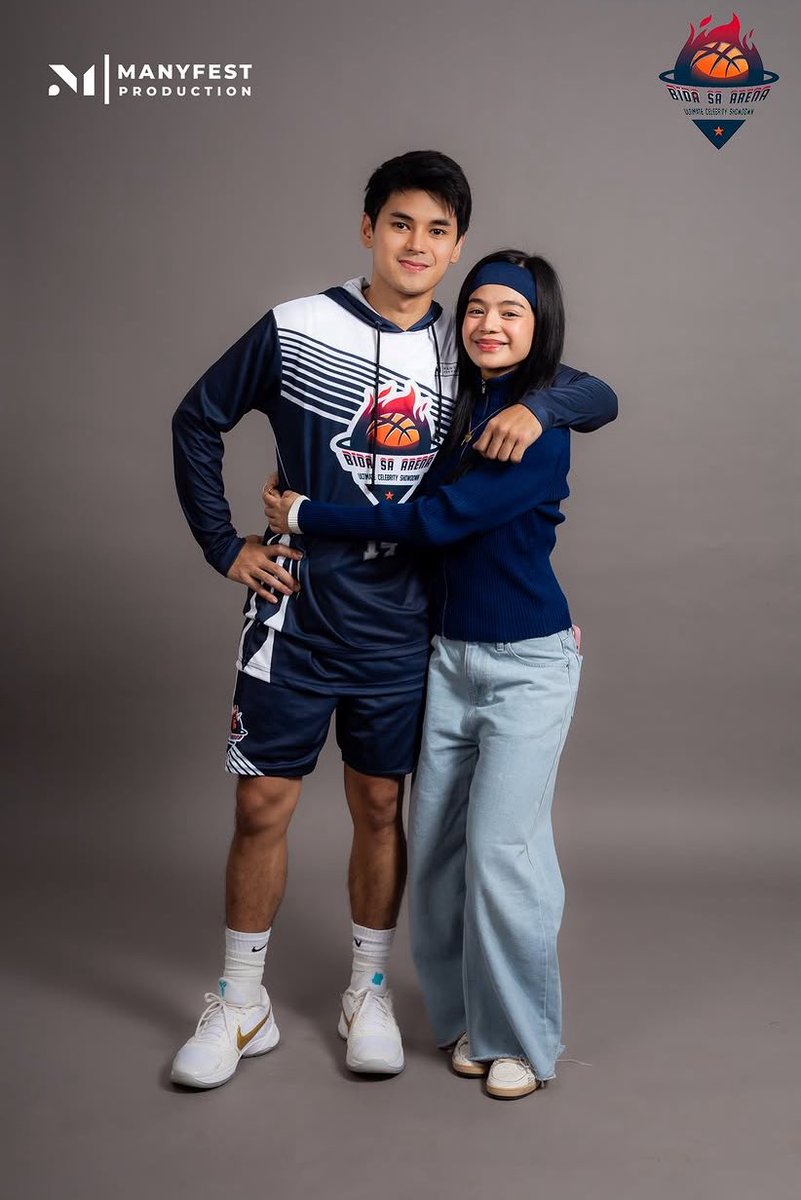 dstnyu_bdv's tweet photo. The player and the inspiration.! 💛

https://t.co/gjdNfvOATn https://t.co/UagdAJs7MM