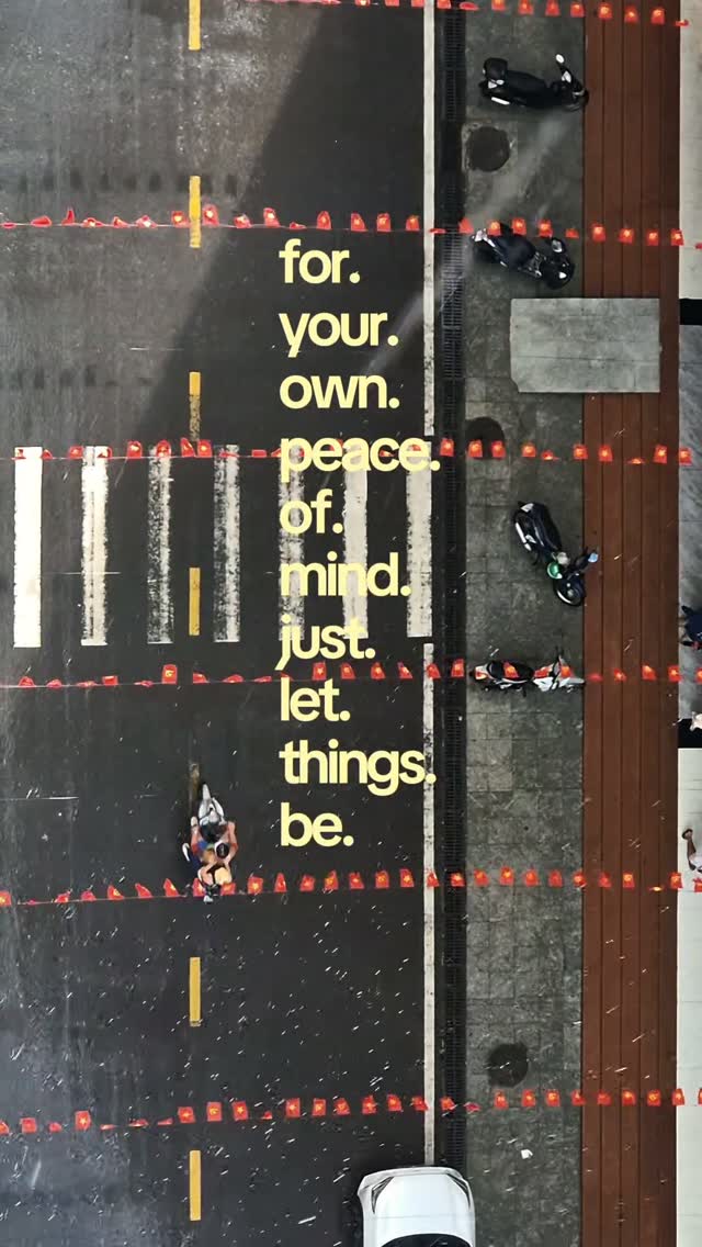 GinGinlin's tweet photo. Friendly reminder: it’s Saturday. https://t.co/vIuNA8aQDv