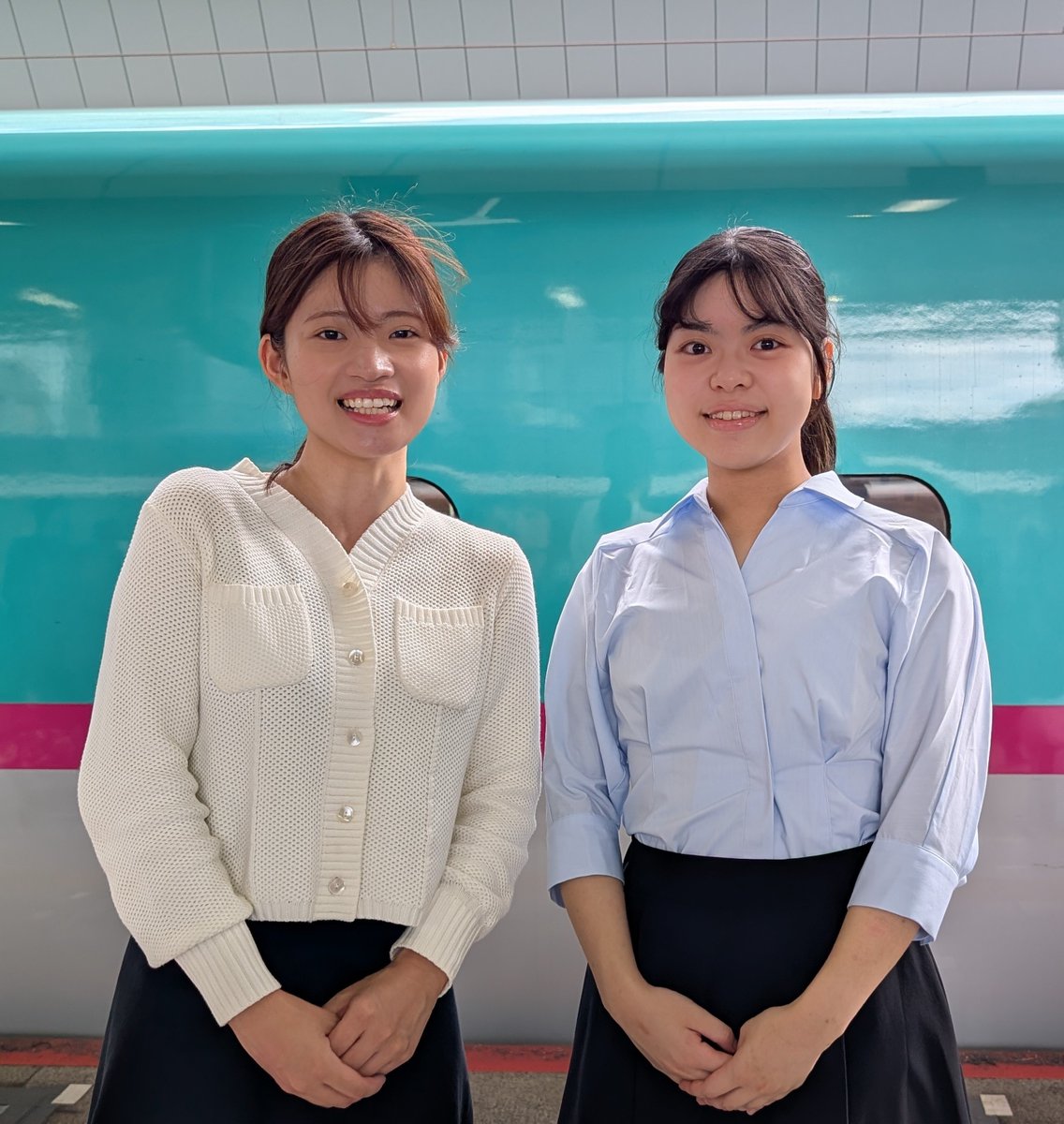 KK_joryu's tweet photo. 女流本因坊戦は明日（８日）５番勝負が開幕します。第１局の対局場は岩手県花巻市の「佳松園」。藤沢里菜女流本因坊、挑戦者の上野梨紗四段をはじめとする一行は好天に恵まれ今日岩手入りします。 https://t.co/WCDHu6fAEp