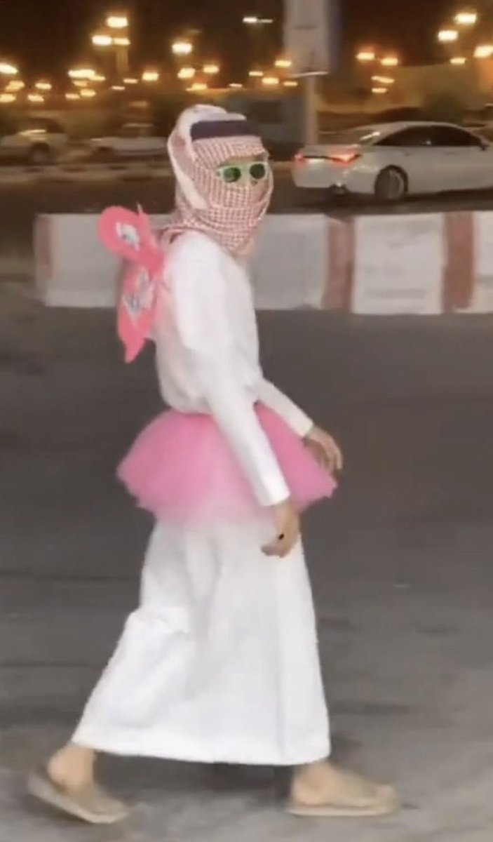 Puffbirs's tweet photo. @dxbs97 الضفدع الاخضر الي يستشرف دائما وهو اكثر شعب همجي 🤣
هاردلك ما تستاهلون الي صار https://t.co/Kl6d5PB65I