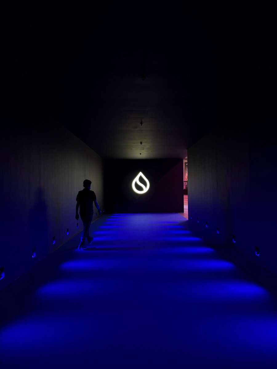 SuiNetwork's tweet photo. GM from Sui Basecamp 2026 in Singapore. 

What lies beyond the tunnel? 

Two days, four stages, dozens of immersive experiences, and a whole lot of action. 

Doors are open. Let's go. https://t.co/9WOAsq2oXD
