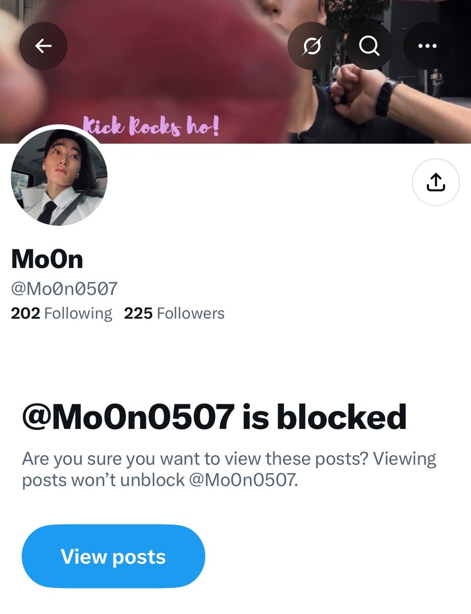 WYprotect's tweet photo. ❗️❗️𝙍𝙀𝙋𝙊𝙍𝙏 &amp; 𝘽𝙇𝙊𝘾𝙆❗️❗️

Please mass report this user that’s hating on and shady towards 🐈‍⬛ 

🔗 https://t.co/qhiZ6Jci8M

Rp - Hate,Abuse, or Harassment 

⛔️𝘿𝙊 𝙉𝙊𝙏 𝙀𝙉𝙂𝘼𝙂𝙀⛔️ https://t.co/8avjcVqKxq