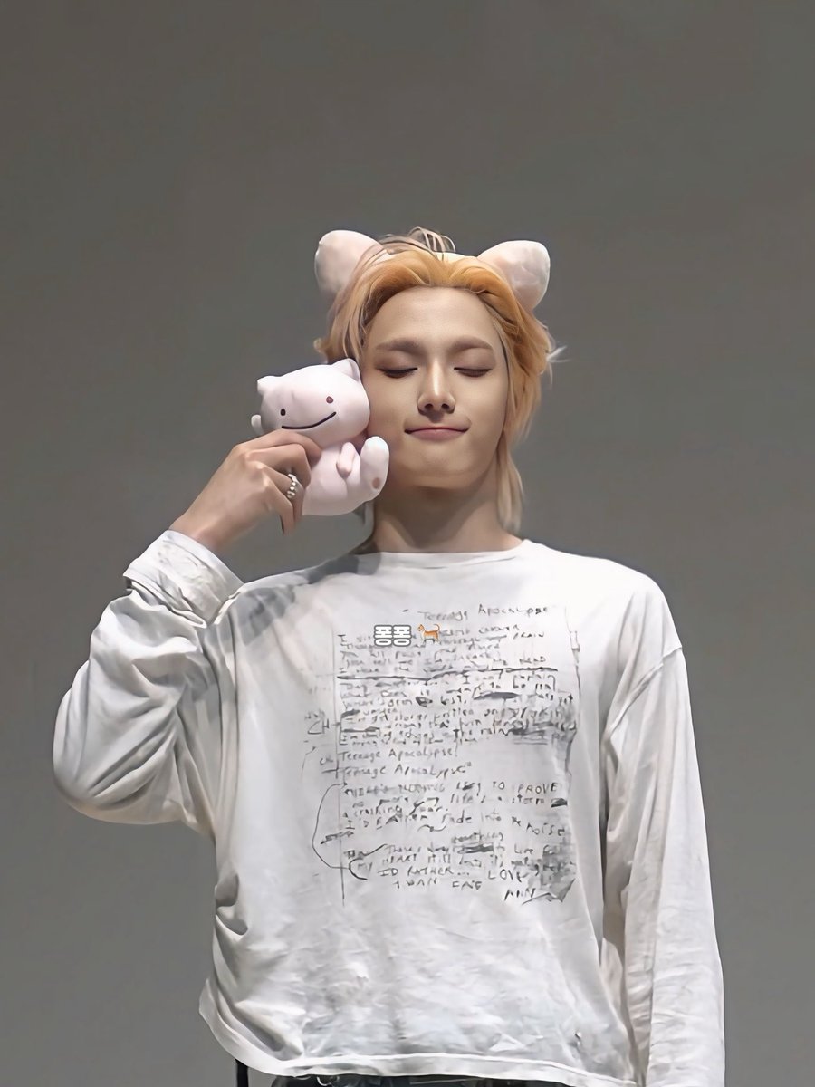 hiinssh's tweet photo. 너무 귀여워… 내가 잡아가야지 https://t.co/YufIFy2xcL