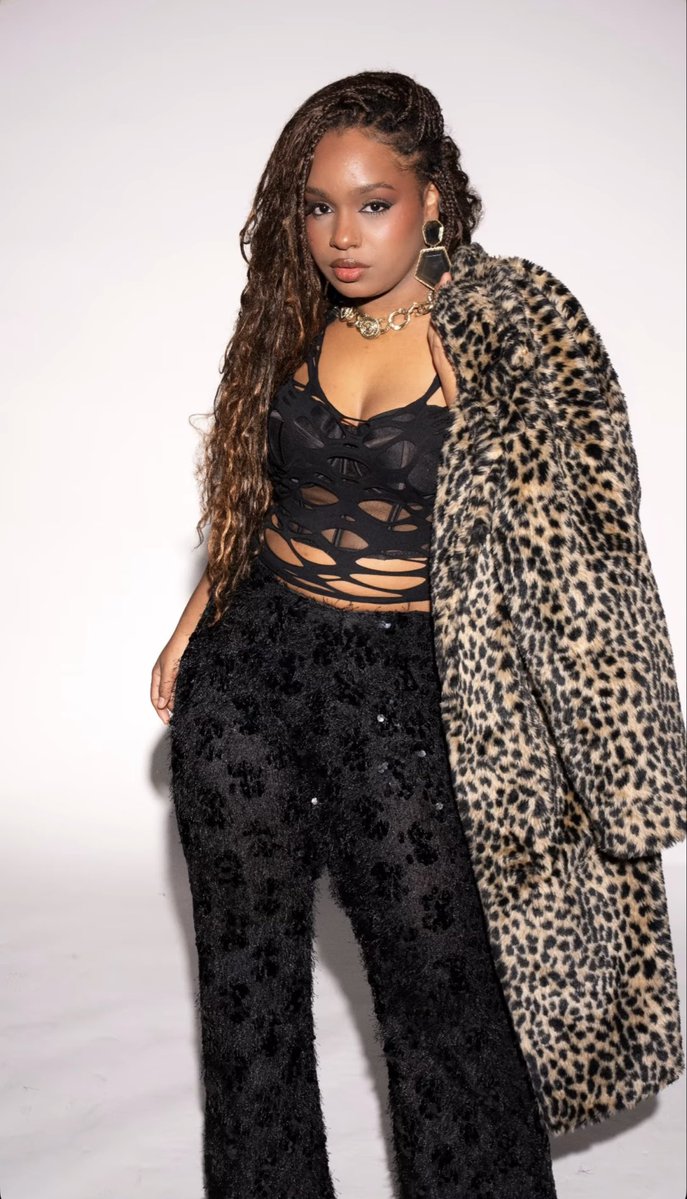 TIGR4SBR's tweet photo. Okay @oficialcinara, toma-lhe surra de beleza 🐯🥹🥰 https://t.co/GtUz2TDqpB