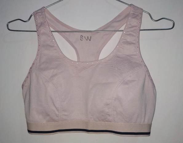doubleshoo64737's tweet photo. Miniset ukuran XL punya anak pondokan. Ada inisial yg punya tuh. 

Next tanktop n CD nya https://t.co/yyWANOoDPL