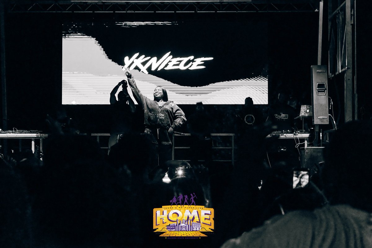 AlcornStateU's tweet photo. Homecoming 2026 is like no other!🔥🎤
Thank you to DTLR, our performers, and vendors for making our night! 💜💛
#ASUGHOAT2026
#AlwaysAlcorn https://t.co/gQxzSLyQi6