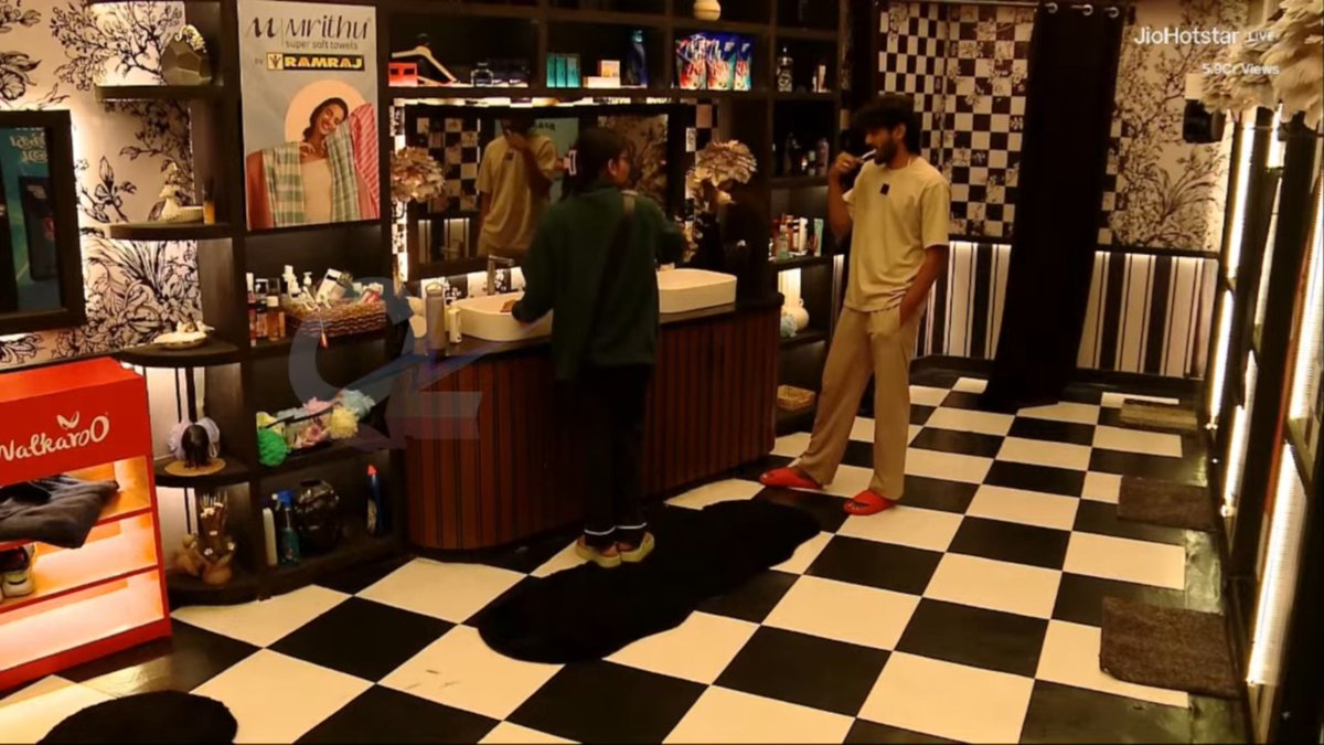 Rasigan_022's tweet photo. #ShaMu SHOWCASING WHAT A GENUINE BOND INSIDE THE BIGG BOSS HOUSE SHOULD LOOK LIKE.
More than an hour of conversation, completely about today’s game, strategy, and motivating each other. 🫂🔥
No unnecessary drama. No ego.
Just Friendship. Sportsmanship. Respect. ❤️🔥
#Shathiga × #Mukesh 🫰
#BiggBossTamil10 #BBTamil10