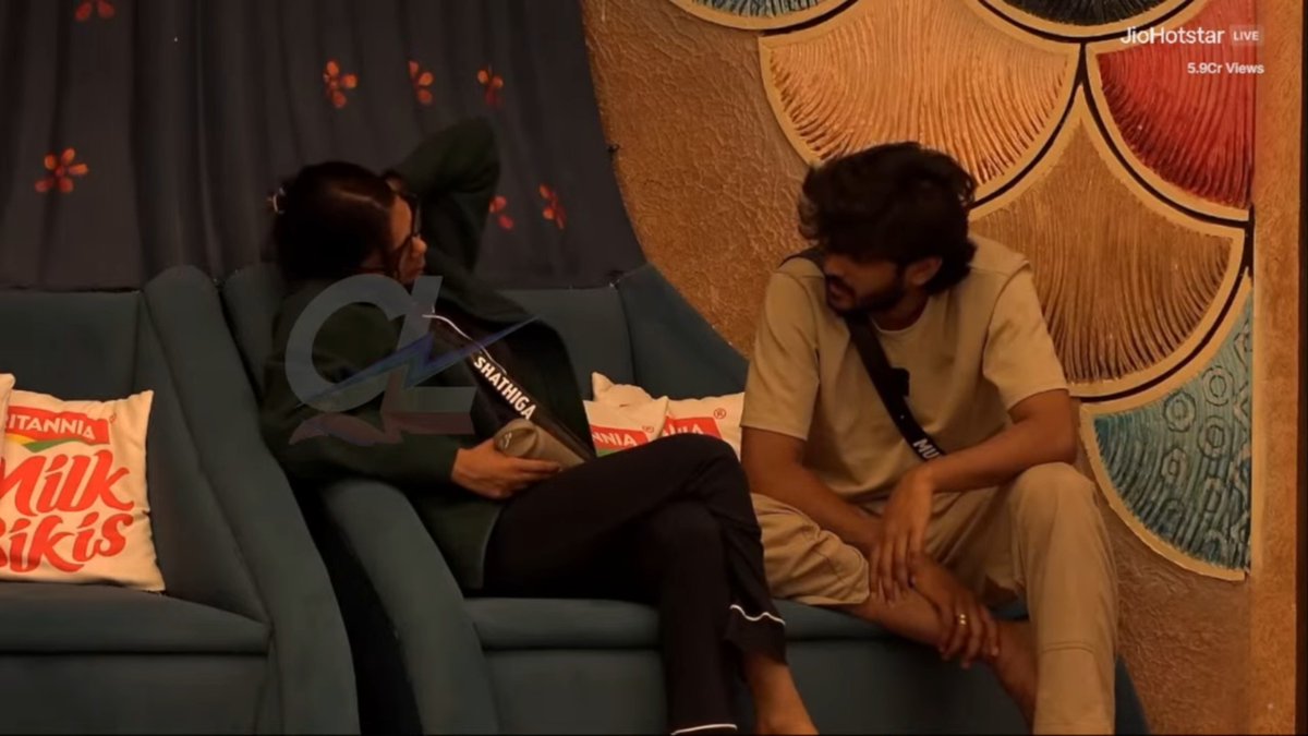 Rasigan_022's tweet photo. #ShaMu SHOWCASING WHAT A GENUINE BOND INSIDE THE BIGG BOSS HOUSE SHOULD LOOK LIKE.
More than an hour of conversation, completely about today’s game, strategy, and motivating each other. 🫂🔥
No unnecessary drama. No ego.
Just Friendship. Sportsmanship. Respect. ❤️🔥
#Shathiga × #Mukesh 🫰
#BiggBossTamil10 #BBTamil10