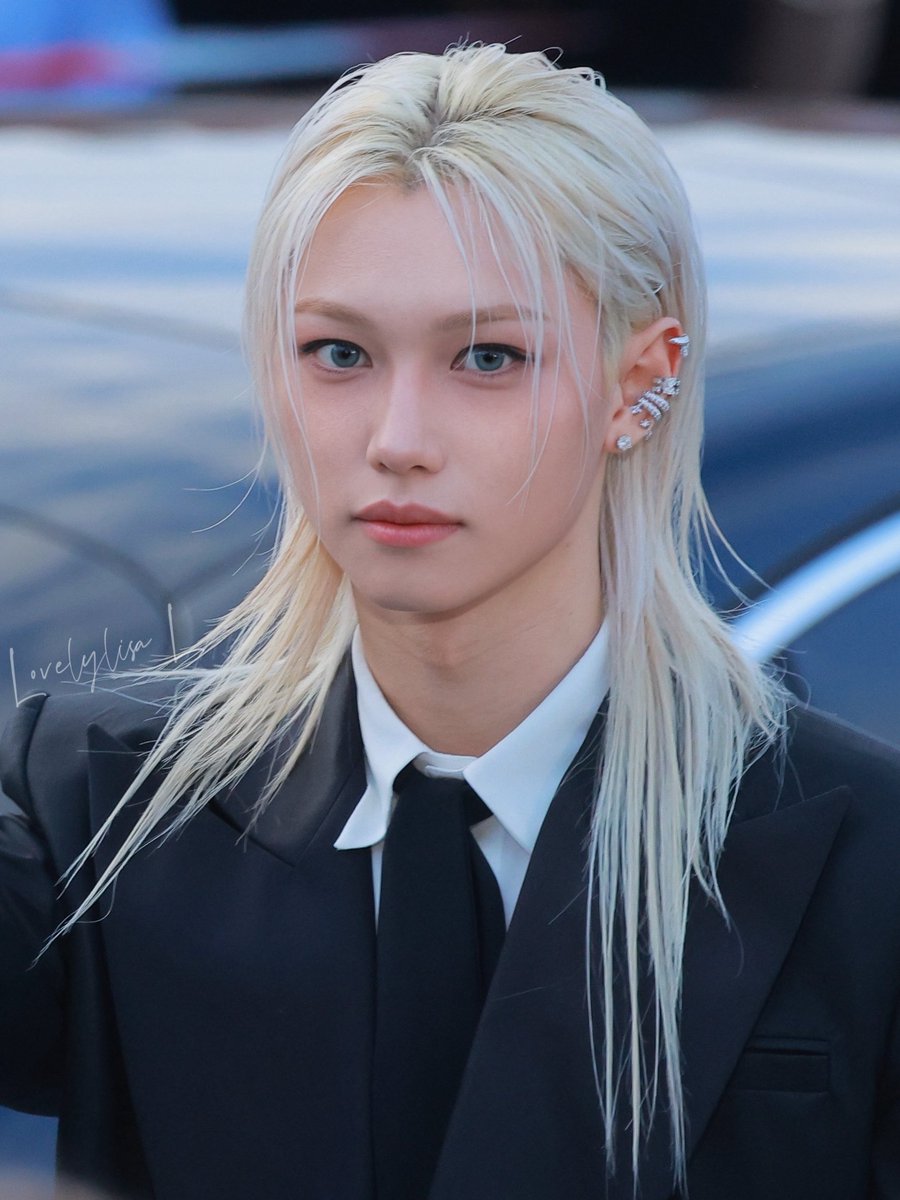 lovelffllee1024's tweet photo. 261006 LVSS27

💙🤍❤️

#FELIXxLVSS27 #FELIX 
@LouisVuitton 
#straykids #felix #필릭스 
 #フィリックス #ピリちゃん https://t.co/AHN31zPlqR