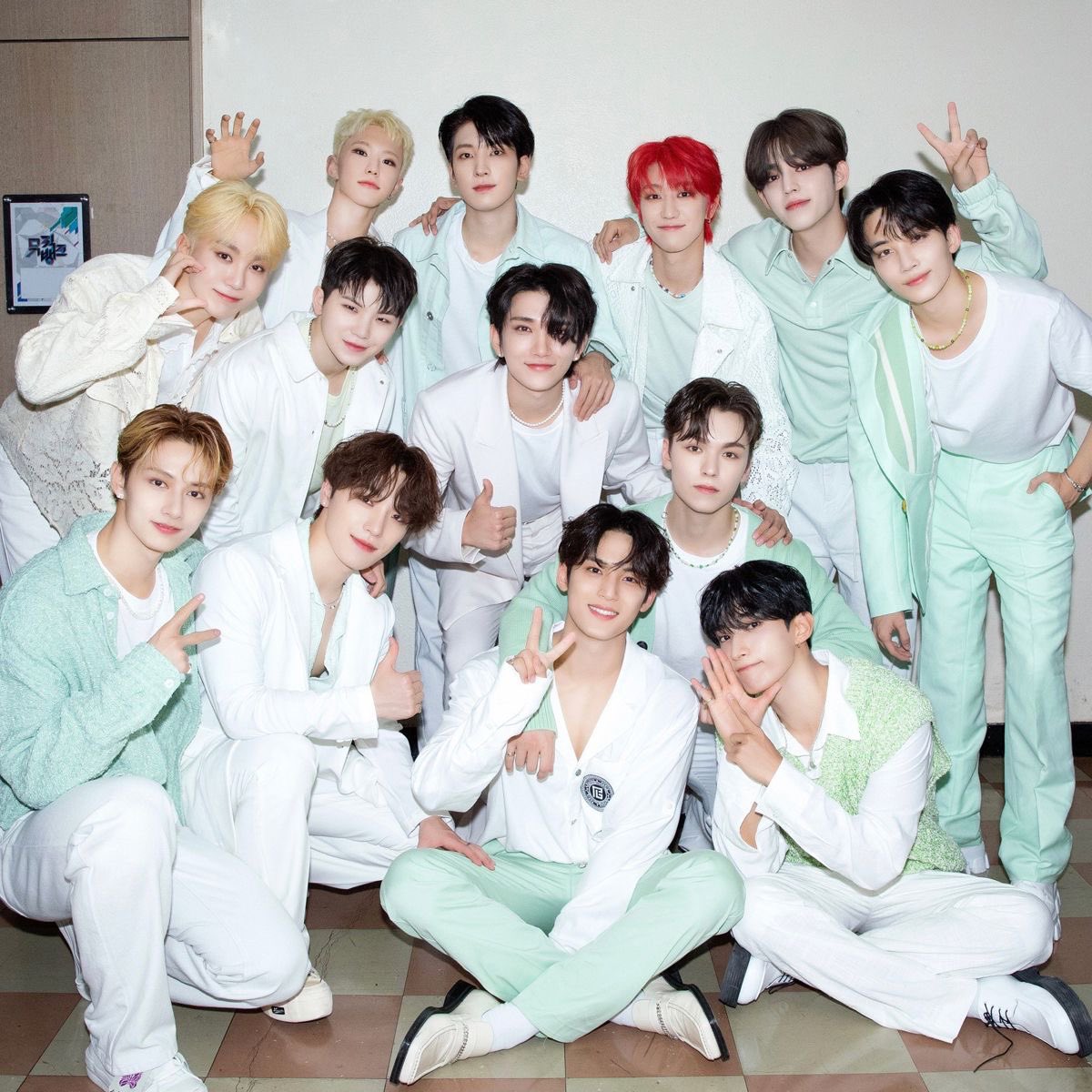 v8inorbit's tweet photo. ⋆｡𖦹°⭒˚｡⋆ seventeen members as songs from keshi’s ‘requiem’ album — a thread https://t.co/8OiQu5f4I5
