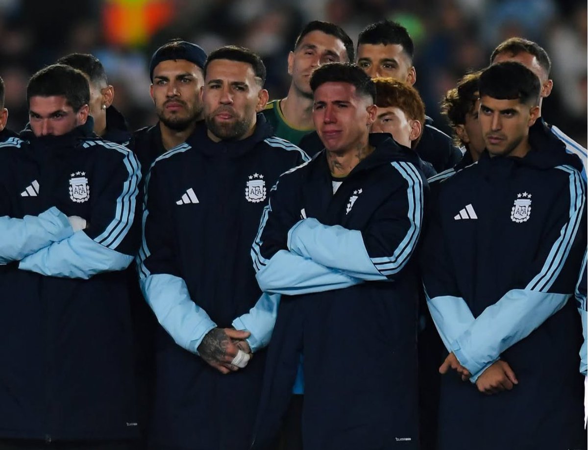 CricCrazyJohns's tweet photo. All the Argentina players &amp; fans in tears during the final speech of Messi 🥹💔

- This is the ultimate level for a Sportsperson, Farewell Leo. https://t.co/NNYsGd4oIT
