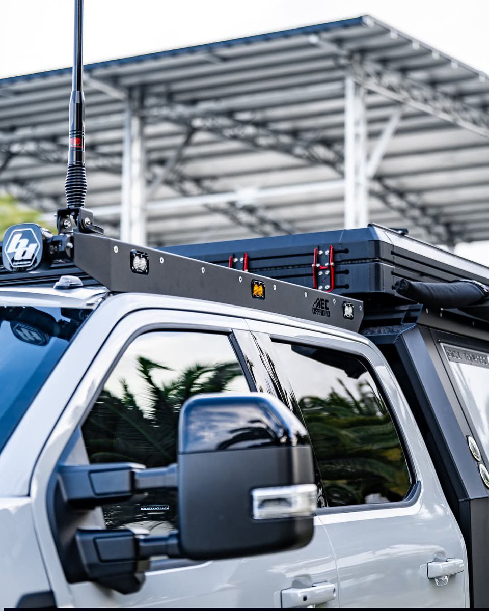 JaMtoka's tweet photo. Ford F450 built by EC Offroad: 
✅ Baja Designs lighting on the EC rack and in the Outback Kitters Bar ✅ Bush Company AX27 Rooftop Tent with a Clevershade Awning
✅ Goodyear G275 MSAs on Forged Buckstop Truckware Wheels with LiquidSpring at the rear https://t.co/XldFbdzy57