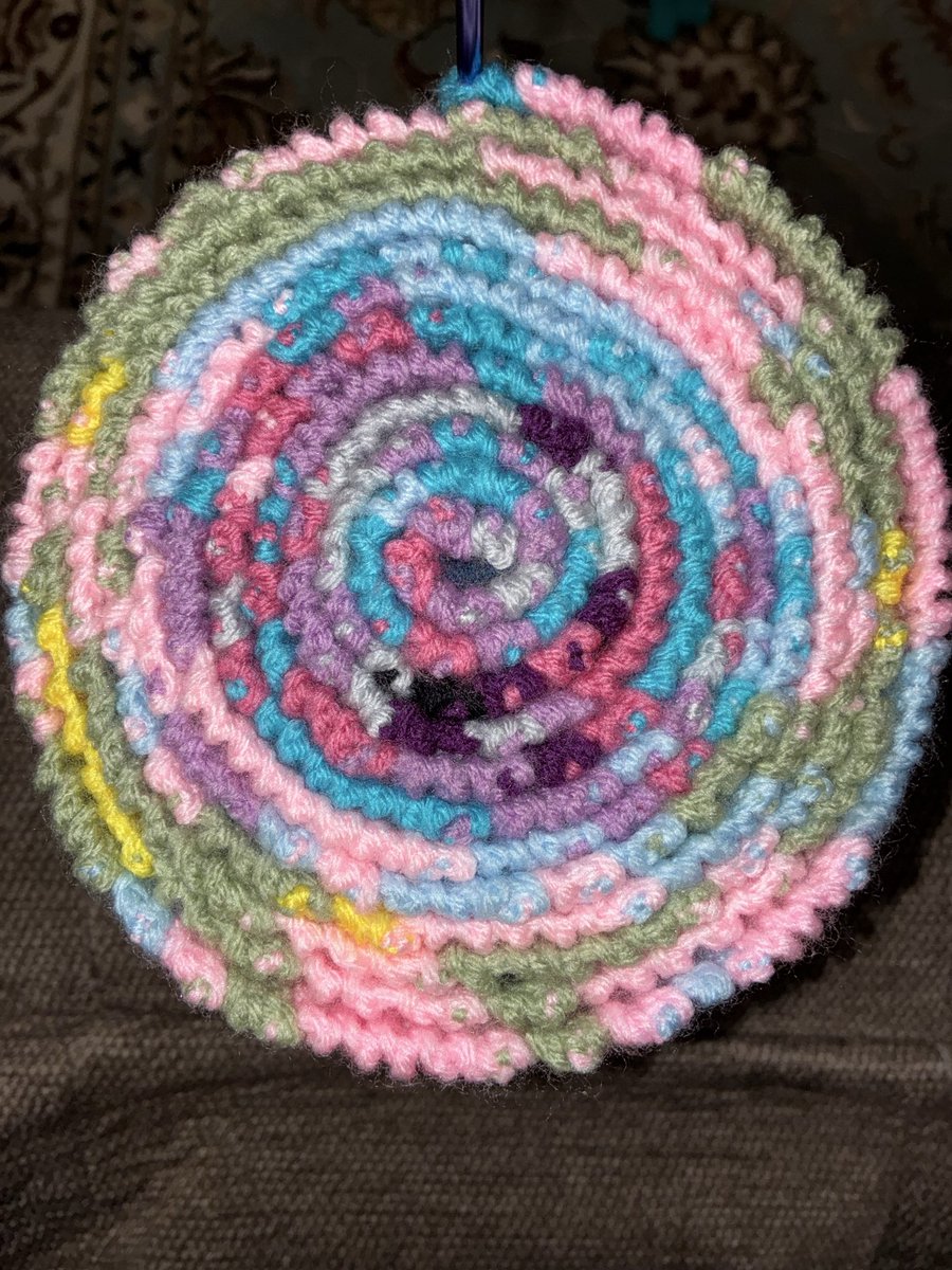 S_Stitcher's tweet photo. Wessagussett DewPoint & Temperature Tippet; knit; Day279; Dew Point 37°; Temp 55°; X
.
#WessagussettDewPoint &TemperatureTippet; #knit; #Day279; #DewPoint37°; #Temp55° #X https://t.co/nchgfumc9J