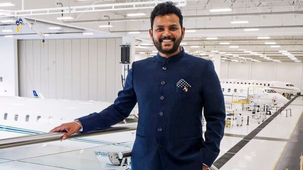 IndianTechGuide's tweet photo. 🚨 "I hope that India will roll out its very first made-in-India civilian aircraft within two years through a joint venture."

- Aviation Minister K Rammohan Naidu. https://t.co/PllTYJ6bJ7