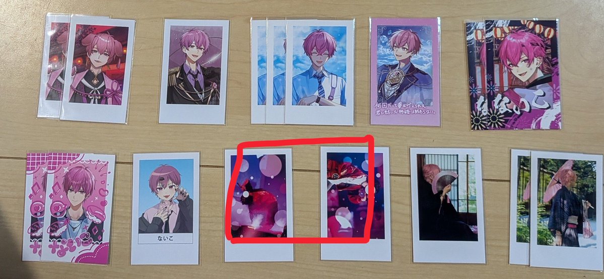 R_lis_torihiki's tweet photo. @shntaaa_rb_lv 画像をお借りし、赤線で囲んだものとチェキはぷれいす🐤🤪を求めているのですが全て定価で考えたところ差額があるのですが買取は難しいでしょうか？ https://t.co/APaF4lLTG8