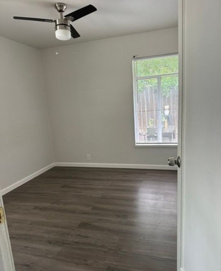 LulMikey210's tweet photo. My New Spot Ion Got Shit But It's a Start 🔑 https://t.co/N55RjwNInz