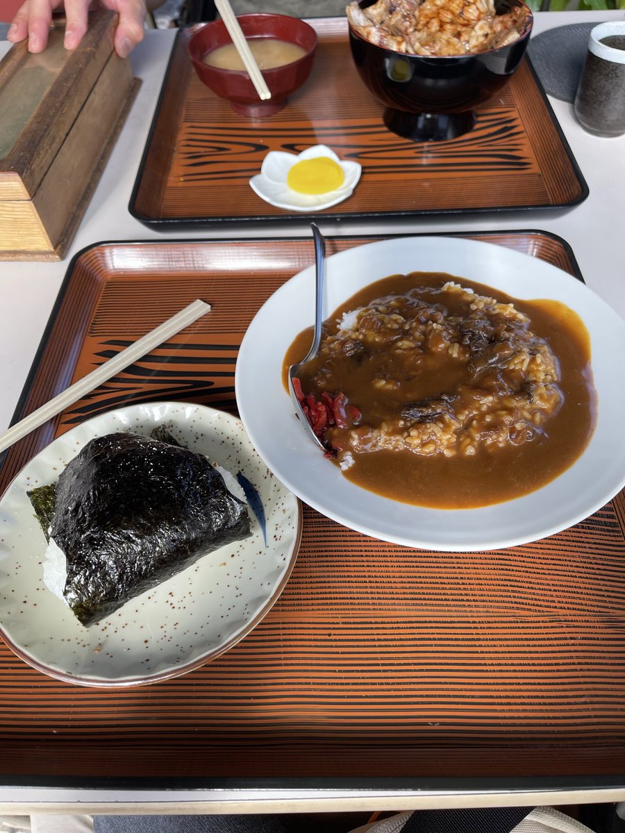 kei_ys's tweet photo. 今回の十勝2週間滞在は色々やりたい事全部やれたんだけど、特に外食ではついに川西の坂口食堂さんに往訪出来たのは大きかった
豚丼に関しては十勝最強クラスではないだろうか、おにぎりでっかいしカレーも他では食えんタイプで美味い https://t.co/ZbYImm9qMg