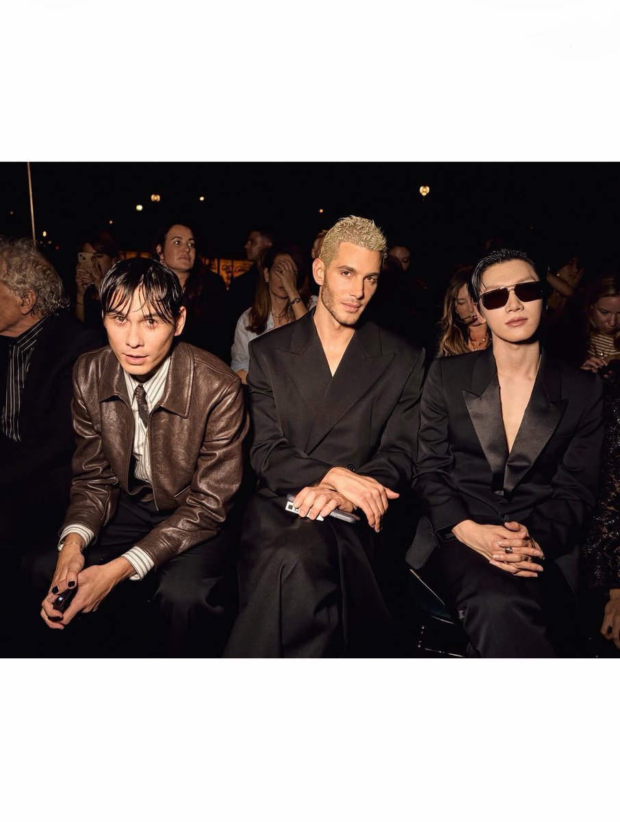 TENsfeed's tweet photo. TEN via Evan Mock IG 

TEN AT SAINT LAURENT SUMMER27 
#TENforYSLPFW27
#SaintLaurentxTEN #TEN @TEN_offcl https://t.co/JtUm14tpdW
