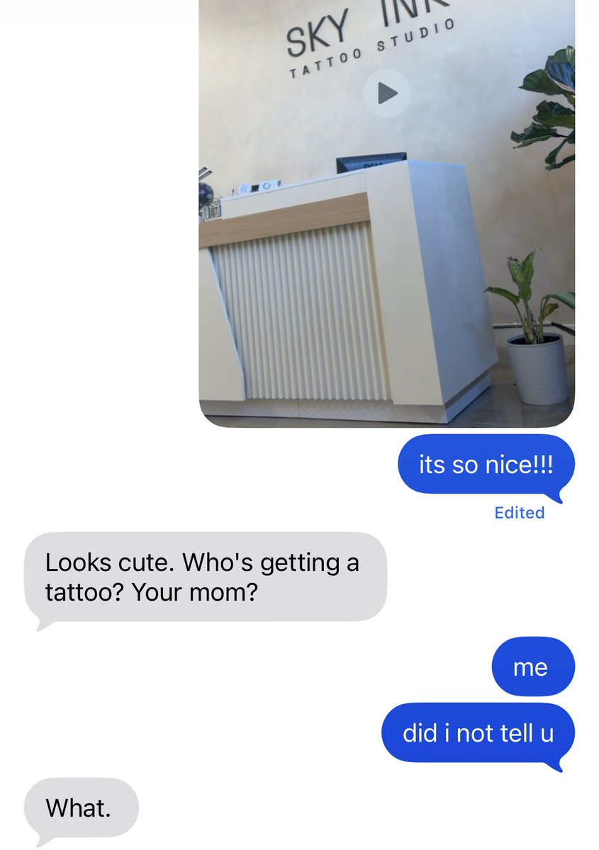 silqkee's tweet photo. apparently i forgot to tell literally all of my friends i was getting a tattoo https://t.co/T0L1gPU6Dv