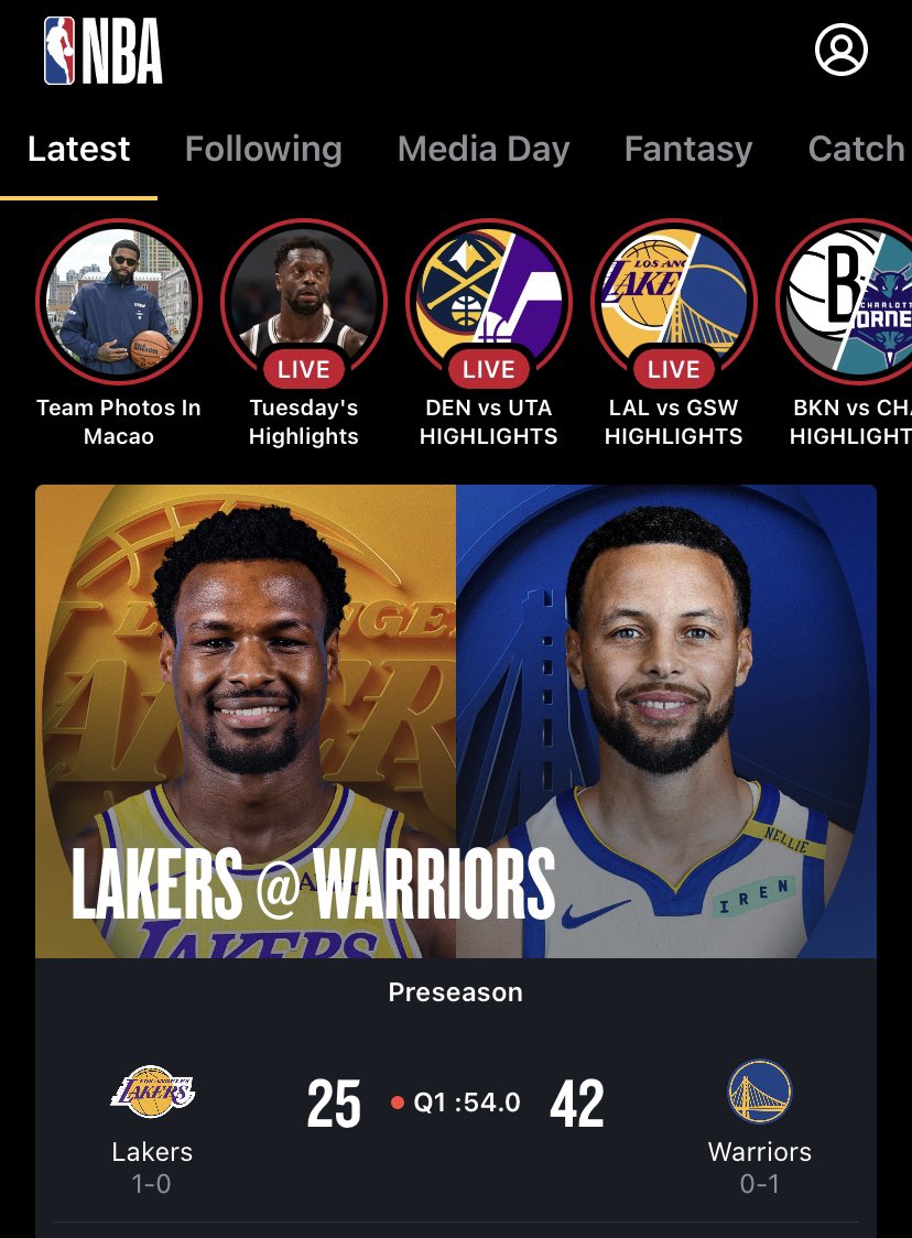 NBAMemes's tweet photo. The NBA app's graphic is crazy 😭 https://t.co/Nt4aJtCbEo