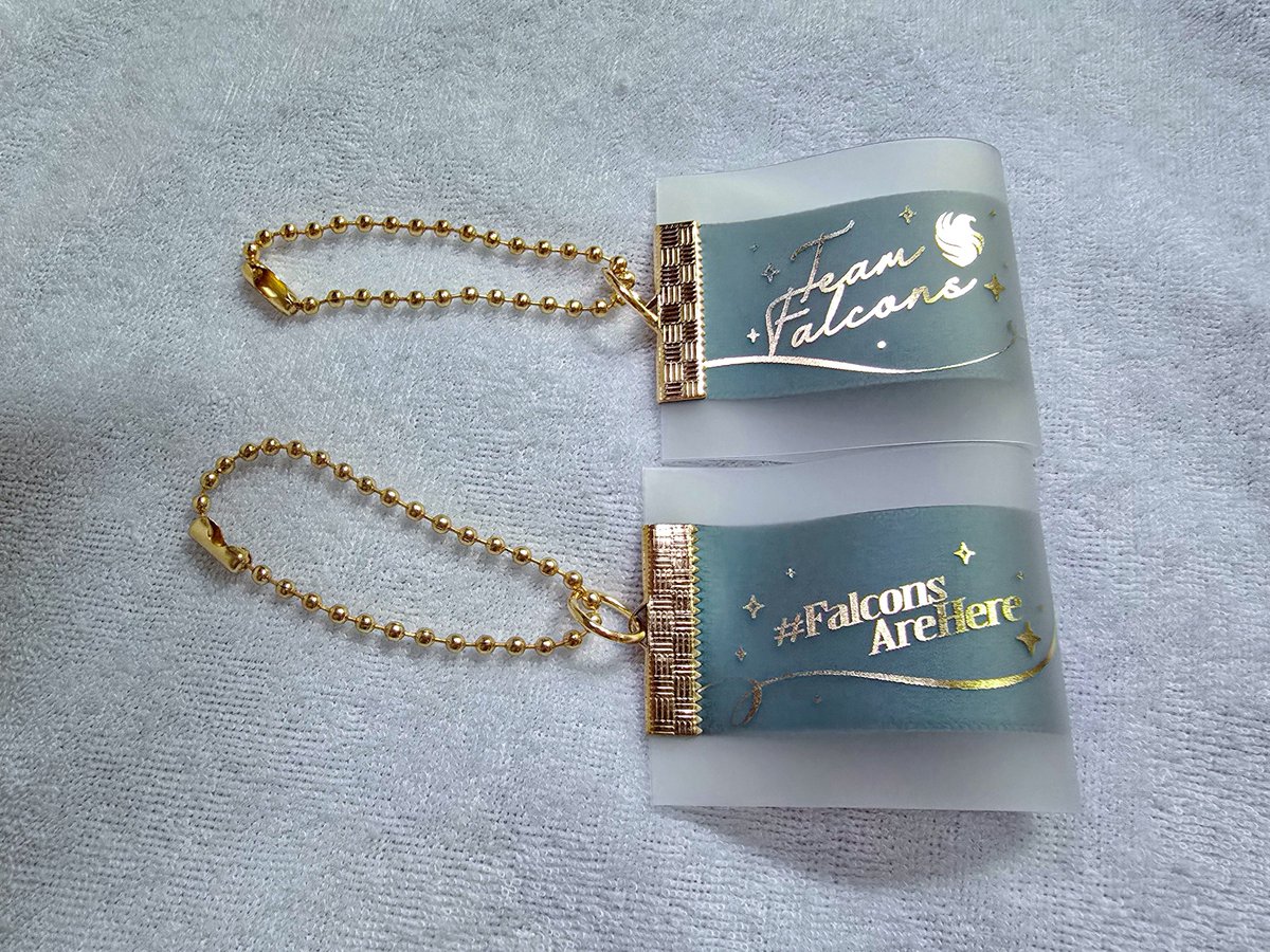evelyu_ow's tweet photo. 💚 팔콘 라벨 키링 나눔 💚

양면 키링으로 각각 앞, 뒤 디자인입니다.
소량이라 현장 나눔은 아주 조금이거나 어려울 것 같아요🥲
10/9, 10 양일간 직관 한정으로 수령 가능합니다!
수령 장소는 팔콘 경기 전, 당일에 재공지 드릴게요.
팔콘 팬이시라면 탐라 너머 분도 가능하니 편하게 멘션 주세요! https://t.co/0WKyApgTXs