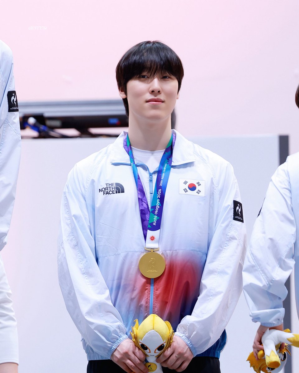 aster_zeze's tweet photo. 261003 아시안게임 건우

#ZEKA #제카 #김건우 https://t.co/QoT8cUFbip