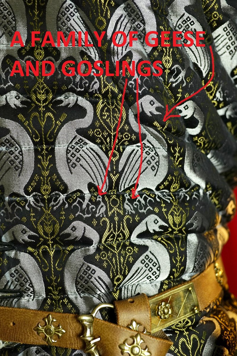 NatoI23406's tweet photo. My customer ordered half goose half green pourpoint, but then refused the goose part after silk arrived because geese were too big.
So I created this design for stock. Sleeves made with printed linen. Came gorgeous! I love geese with little goslings.
#medieval #pourpoint https://t.co/QpqxxzWjxo