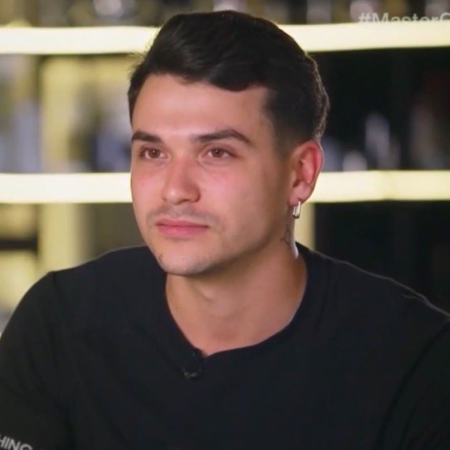 vaidesmaiar's tweet photo. Precisamos enaltecer a beleza do Miguel #MasterChefBR https://t.co/Ks9KA5c1Ys