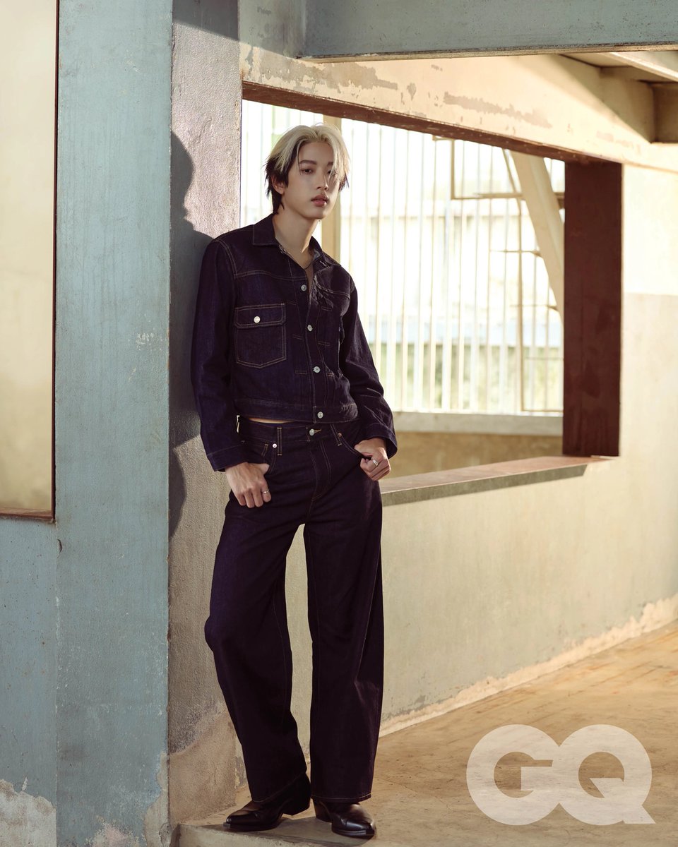 GQThailand's tweet photo. #GQStyle สัปดาห์นี้ พบกับสัมภาษณ์เรื่��งราวการเติบโตของเน็กซ์-ณัฐกิตติ์ สมาชิกวง BUS because of you i shine ตั้งแต่เส้นทางการเป็นศิลปิน ตลอดจนความรู้สึกที่ได้มาร่วมถ่ายแฟชั่นกับแบรนด์ลีวายส์  (Levi's®) คอลเล็กชั่น Blue Tab™ 
.
อ่านสัมภาษณ์ -> https://t.co/6ouyuqVJyD
.
เน็กซ์-ณัฐกิตติ์ สวมเครื่องแต่���กายทั้งหมดจากลีวายส์  (Levi's®) คอลเล็กชั่น Blue Tab™ 

#GQThailand
#Levis #LevisTH #LevisBlueTab
#NEXnattakit
#BUSbecauseofyouishine
#Sponsored