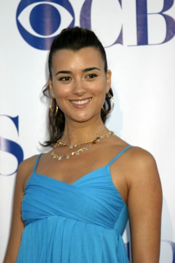 CoteDePabloAcc's tweet photo. Only true NCIS fans will understand this one. 🖤.. 
#CoteDePablo #ZivaDavid #NCIS #NCISTonyAndZiva #TonyAndZiva #Tiva #NCISFans #NCISVerse #ParamountPlus #CoteDePabloFans #ZivaDavidFans #Trending #Viral https://t.co/7hRC9KaEvd