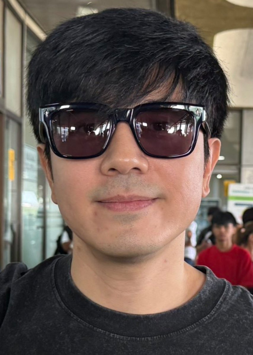 _jeheyniii's tweet photo. Pogiiiiii naman ng oppa na 'yan 🥹😭 https://t.co/ZmpNMHTzsQ