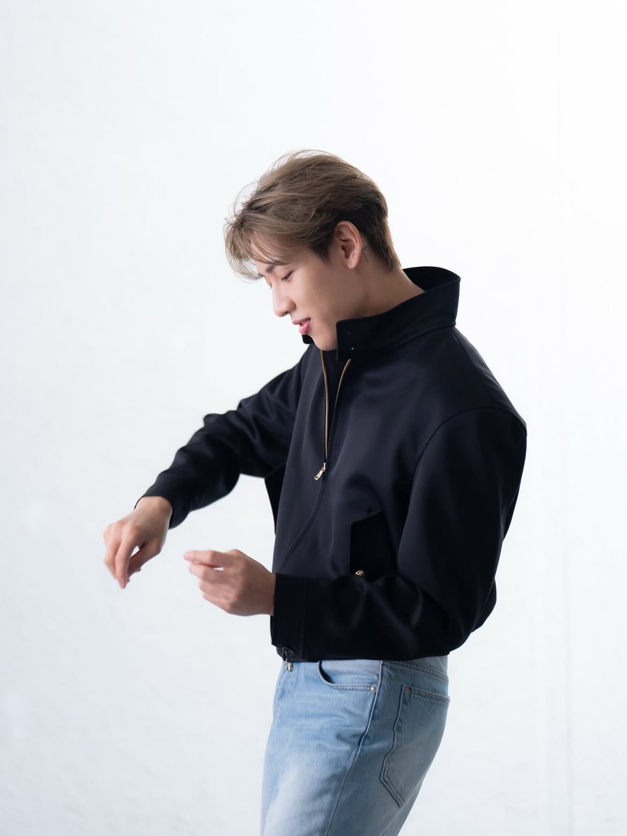 BamBamBooster's tweet photo. 261007 | BO PURE X, See More Me Update 

My kind of beauty? Definitely with expression.
มาดูดี ฟีลลิ่งได้ แบบแบมแบมกันคับ 😎✨

#BOPUREX #SEEMOREME #XPRESSIONBEAUTY #ดูดีฟีลลิ่งได้เป็นตัวเองได้สุด #BoPureXxBamBam 
#BamBam #뱀뱀 @BamBam1A 
@BAMBAMxBAMMIE https://t.co/3FwVBcuqAC