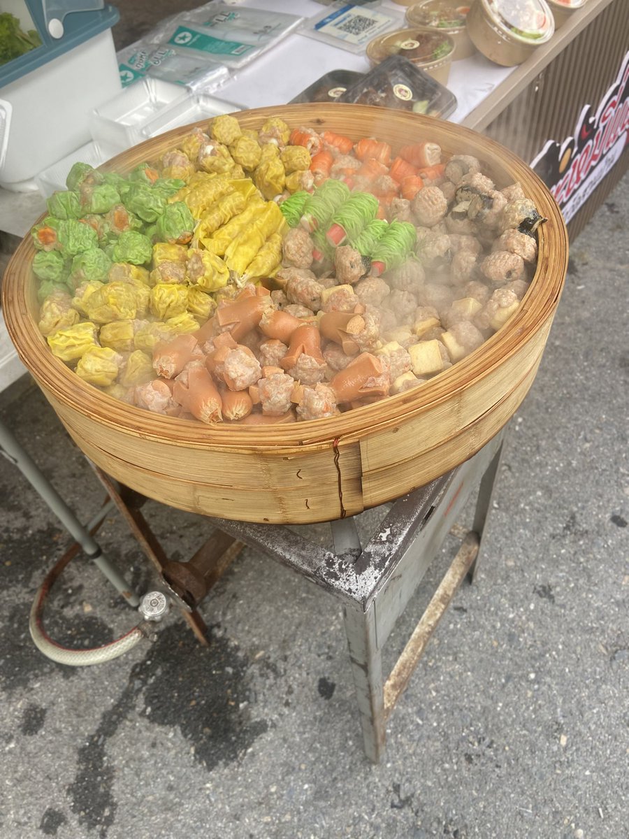 KaitlinTrefs's tweet photo. จะกินให้���มดนี่เลยย 🤣 ในเมือง
#นครศรีธรรมราช #สาวสอง https://t.co/QDGyPGYzoY