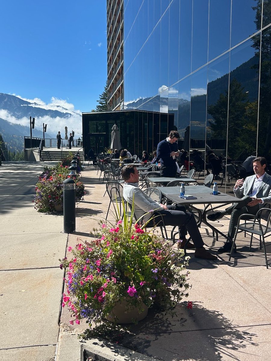 GridForward's tweet photo. Day one of #GridFWD 2026 is in the books! We hope everyone enjoyed working together to advance solutions for energy affordability.

Thanks to our closing speakers @Entergy, Northern Wasco County People's Utility District and @TorontoHydro. 

See you tomorrow! https://t.co/fMT2w3KlA2
