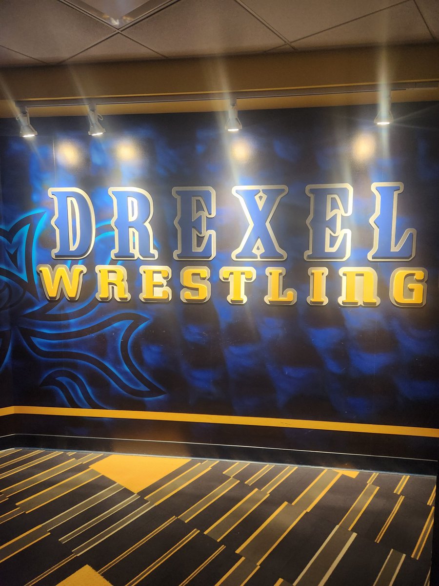 rockreax's tweet photo. The facilities and fire introduction for home dual meets @DrexelWrestling. https://t.co/mq2gLty82A