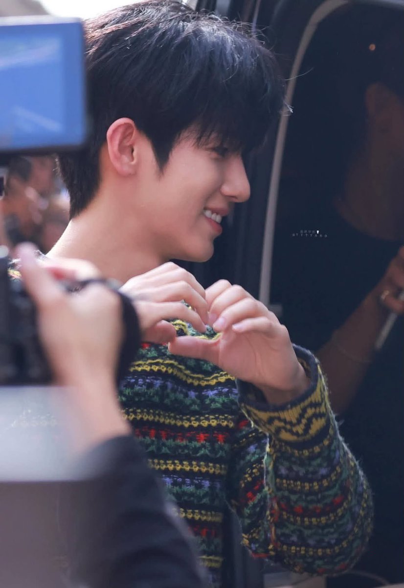 jester_my's tweet photo. Seeing you shine in Paris feels so special. So proud of you, Siwoo. You deserve every beautiful moment❤️✨

PARK SIWOO IN PARIS

#PARKSIWOO
#PARKSIWOOPFWSS27￼ https://t.co/hQdE1KpGdI
