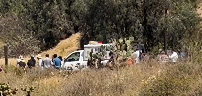veraznoticiamas's tweet photo. Asesinan a esposo de regidora del Partido Verde, en #Temascalapa, fue hallado sin vida por disparos de arma de fuego en un camino de terracería en la colonia de San Mateo Teopancala, el cuerpo del hombre, de 46 años #Veraz #Noticias https://t.co/zuzPl0AjX2