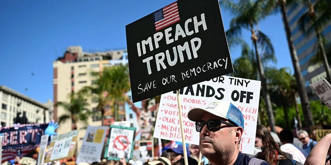 America_Brief1's tweet photo. SHOULD TRUMP FACE IMPEACHMENT OVER THE TAXPAYER-FUNDED ADS?

🅰️ Yes
🅱️ No

Democratic lawmakers are calling for accountability and alleging that taxpayer funds were improperly used for pro-Trump ads; the White House describes the ads as public-service announcements. https://t.co/SHYTV2Uood