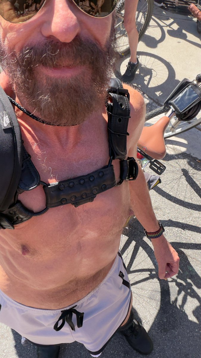 RealBionicRod's tweet photo. The Folsom Naked Bike Ride at Mr. S Leather #Folsom #Folsom2026 #Bigdick #Bionic #BionicRod @realBionicRod https://t.co/6F7kTd9Ywy https://t.co/Ut0IBhrpde
