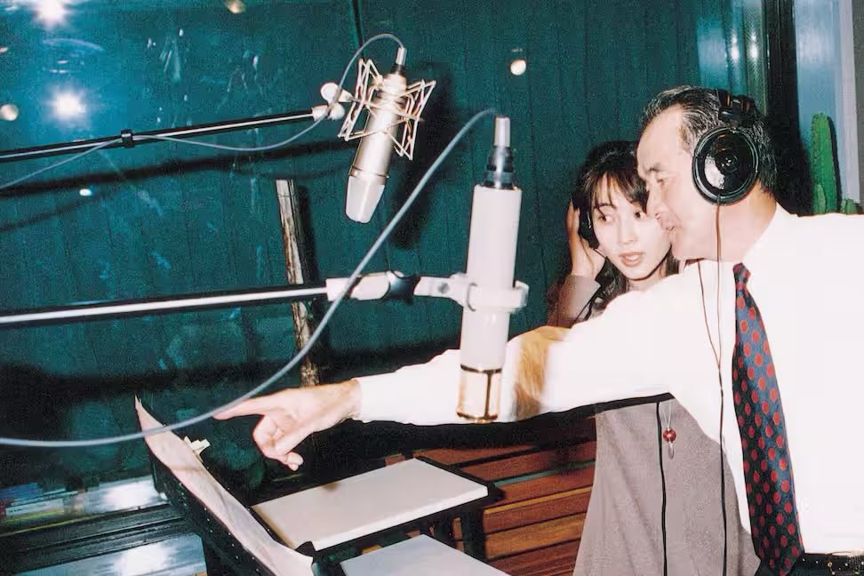 oldmusicwave's tweet photo. ZYYG,REV,ZARD &amp; WANDS featuring 長嶋茂雄「果てしない夢を」は、日テレ野球中継テーマソング。発売の1993年はbeingブーム、コーラスに大黒摩季も参加。93年は長嶋茂雄が監督復帰した年でもある。日本版「we are the world」をやりたかったのかもしれない
#zard #長嶋茂雄 #being #ビーイング #wands https://t.co/7pa8STLQRX