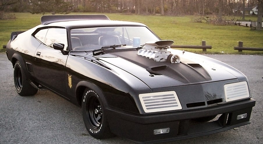 MattLaBine's tweet photo. @RRRawlings Mad Max Interceptor. https://t.co/izrKUDrrkA